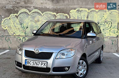 Універсал Skoda Fabia 2008 в Тернополі