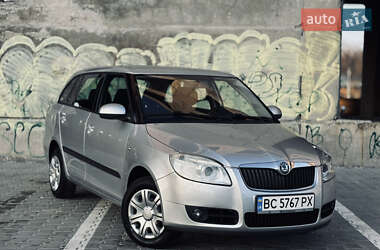 Універсал Skoda Fabia 2008 в Тернополі