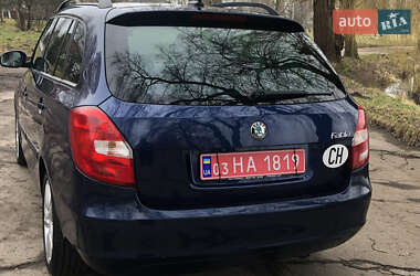 Універсал Skoda Fabia 2011 в Рівному