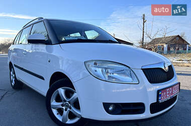 Универсал Skoda Fabia 2010 в 
