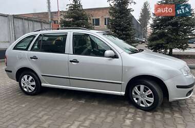 Універсал Skoda Fabia 2007 в Полтаві