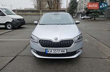 Хэтчбек Skoda Fabia 2019 в Киеве