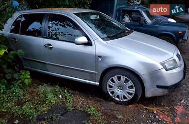 Хэтчбек Skoda Fabia 2001 в 
