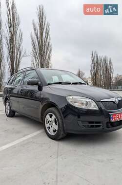 Універсал Skoda Fabia 2009 в Києві