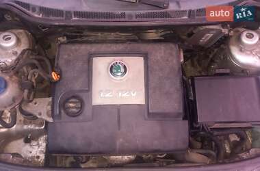Хэтчбек Skoda Fabia 2003 в Житомире