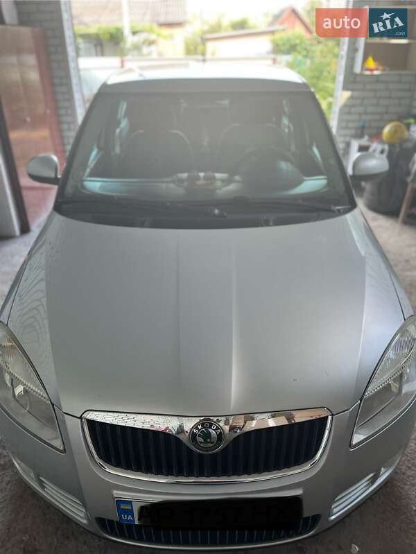 Хэтчбек Skoda Fabia 2008 в Золочеве