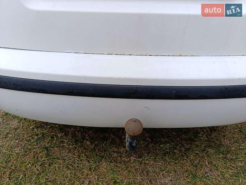 Універсал Skoda Fabia 2004 в Сарнах