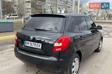 Хетчбек Skoda Fabia 2010 в Сумах