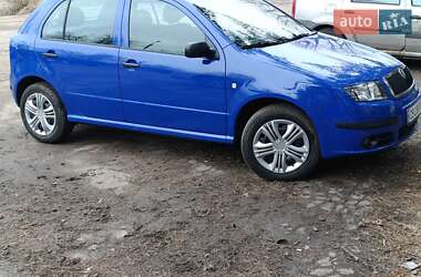 Хетчбек Skoda Fabia 2006 в Чернігові