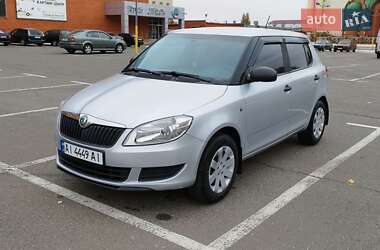 Хэтчбек Skoda Fabia 2013 в 