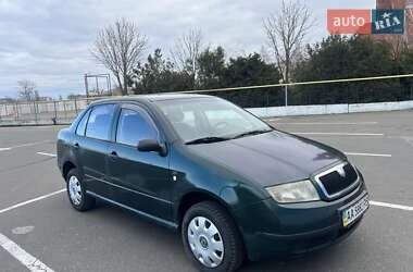 Седан Skoda Fabia 2001 в Рівному