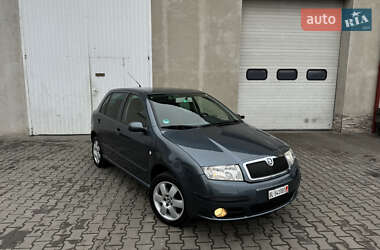 Хетчбек Skoda Fabia 2006 в Луцьку