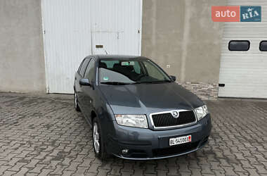 Хэтчбек Skoda Fabia 2006 в Луцке