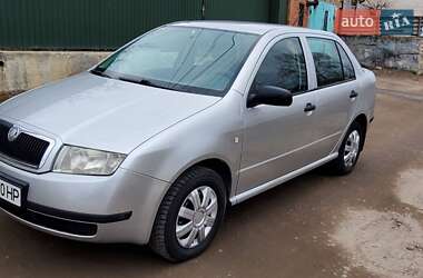 Седан Skoda Fabia 2003 в Виннице