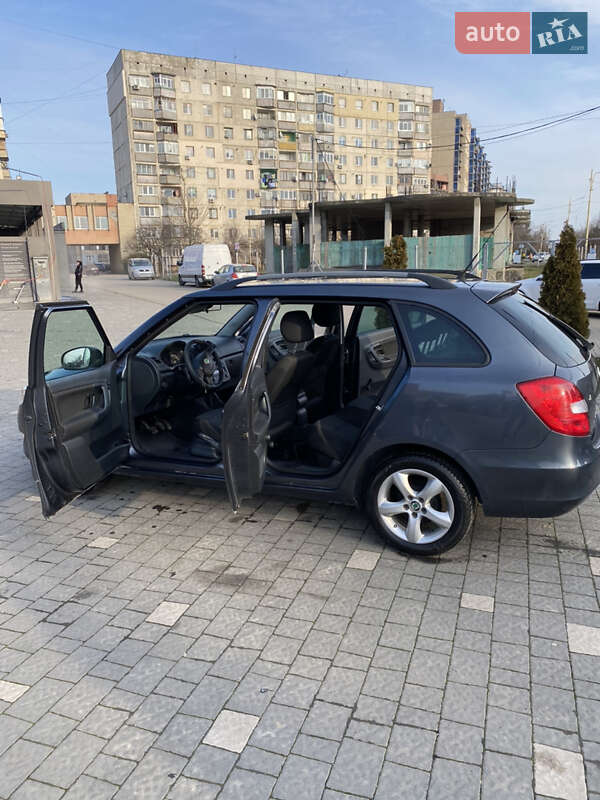 Універсал Skoda Fabia 2011 в Ужгороді фото 8 Універсал Skoda Fabia 2011 в Ужгороді