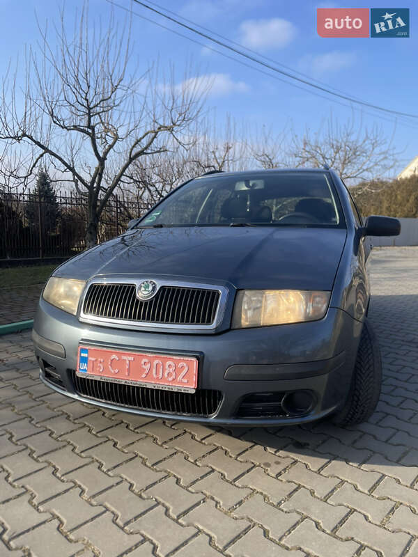 Універсал Skoda Fabia 2006 в Луцьку