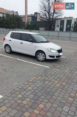 Хетчбек Skoda Fabia 2011 в Луцьку