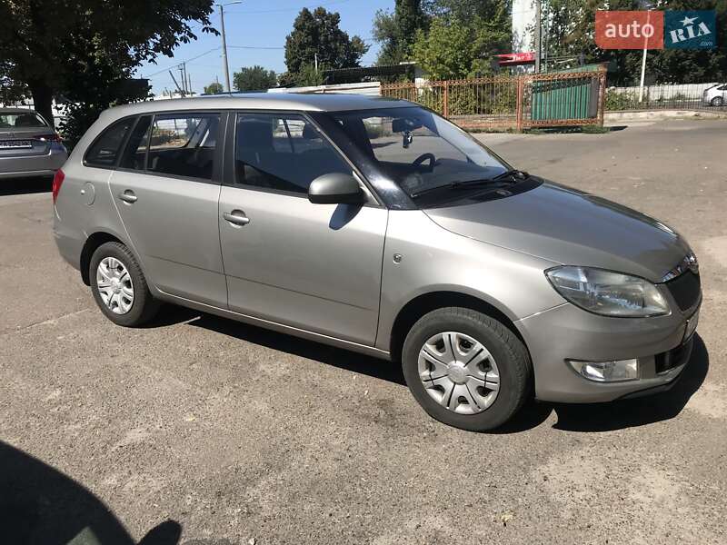 Универсал Skoda Fabia 2013 в 
