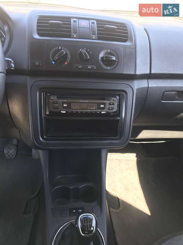 Универсал Skoda Fabia 2013 в Чернигове