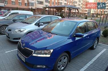 Универсал Skoda Fabia 2020 в Днепре