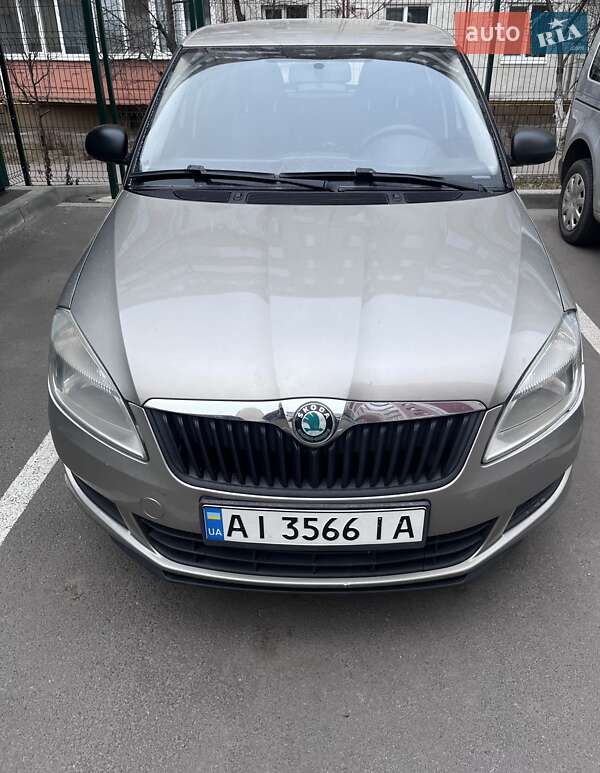 Хэтчбек Skoda Fabia 2011 в Белой Церкви