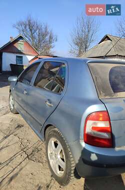 Хетчбек Skoda Fabia 2004 в Уланові