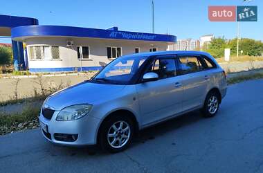 Универсал Skoda Fabia 2008 в Чернигове