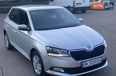 Хэтчбек Skoda Fabia 2020 в Ровно