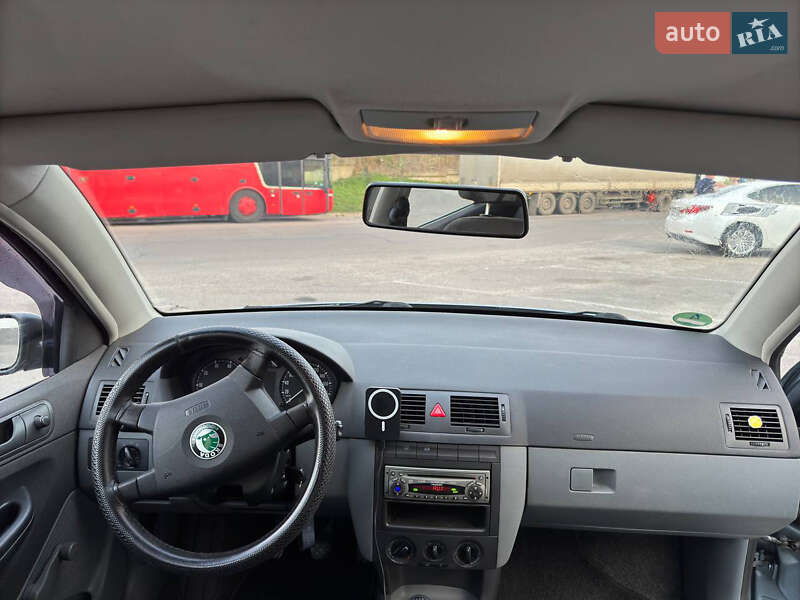 Универсал Skoda Fabia 2004 в Львове