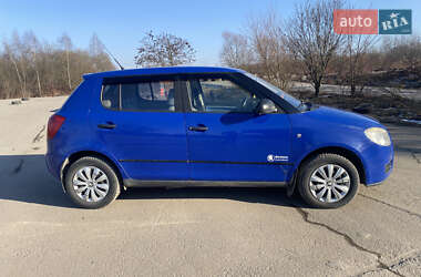 Хетчбек Skoda Fabia 2007 в 