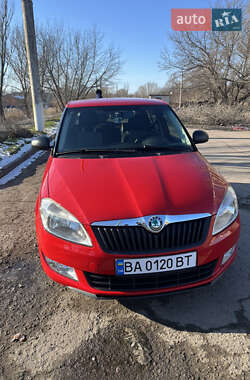 Хэтчбек Skoda Fabia 2011 в Кропивницком