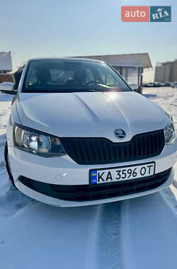 Хетчбек Skoda Fabia 2017 в Києві