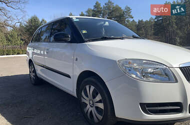 Універсал Skoda Fabia 2009 в Ківерцях