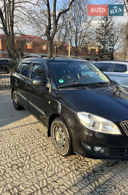 Универсал Skoda Fabia 2011 в Ужгороде