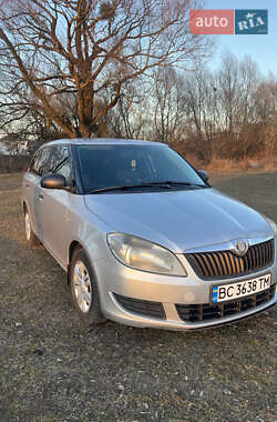 Универсал Skoda Fabia 2010 в Львове