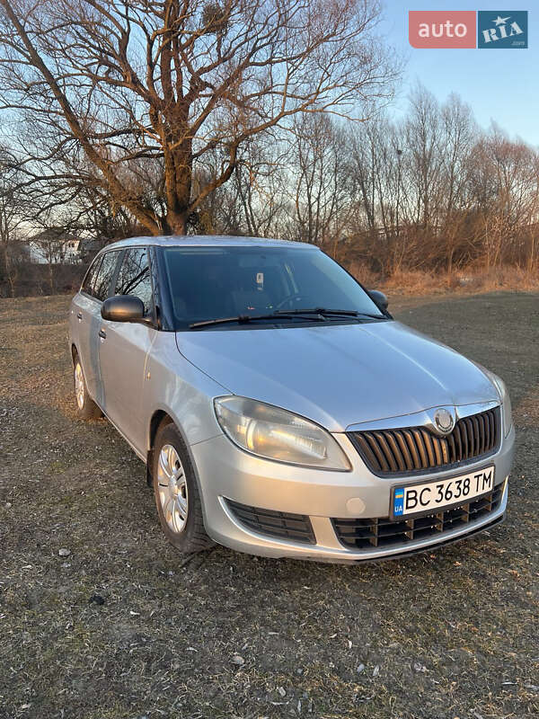 Универсал Skoda Fabia 2010 в Львове