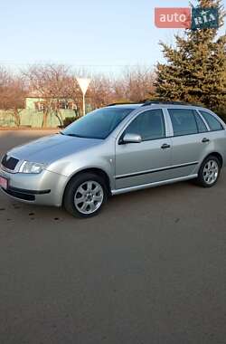 Універсал Skoda Fabia 2003 в Полтаві