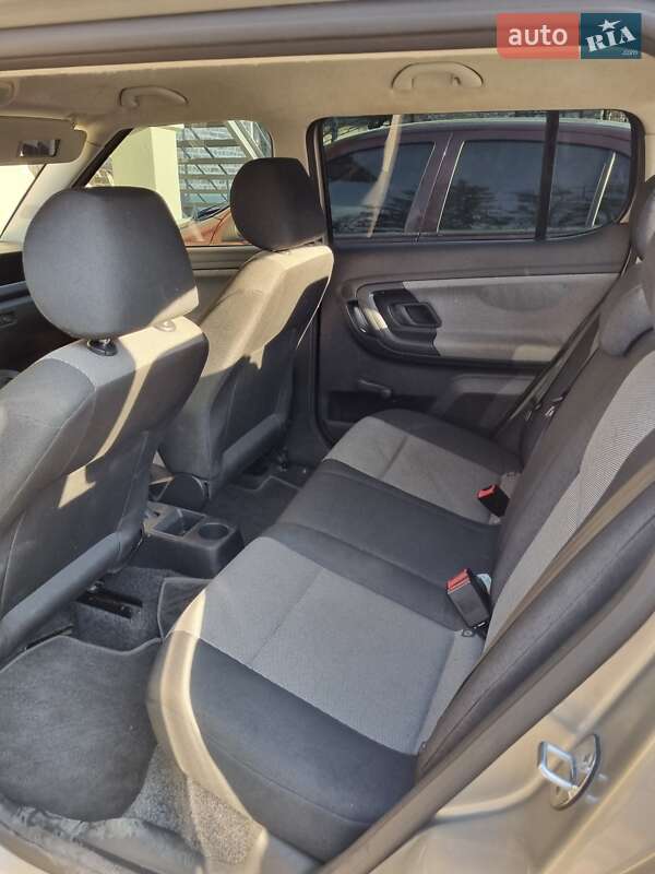 Хэтчбек Skoda Fabia 2009 в Львове фото 8 Хэтчбек Skoda Fabia 2009 в Львове