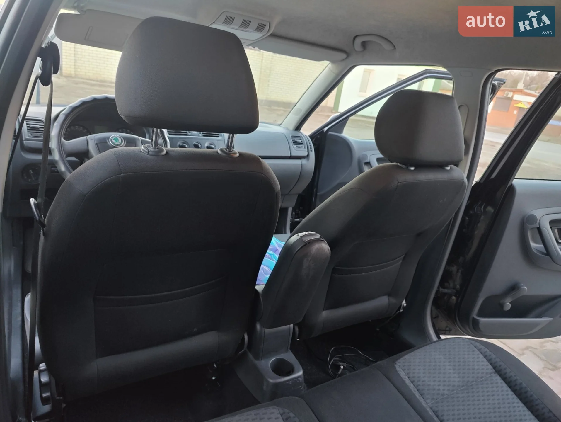 2010 Skoda Fabia - мініатюра 15