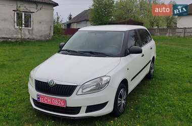 Універсал Skoda Fabia 2011 в Збаражі