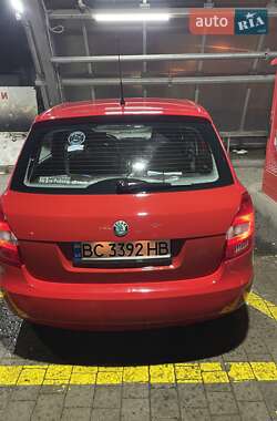 Хетчбек Skoda Fabia 2010 в 