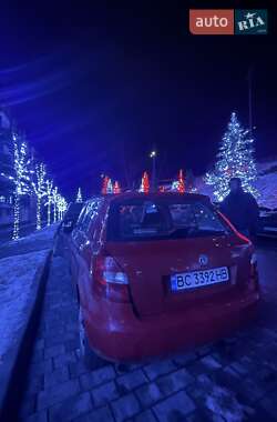 Хетчбек Skoda Fabia 2010 в 