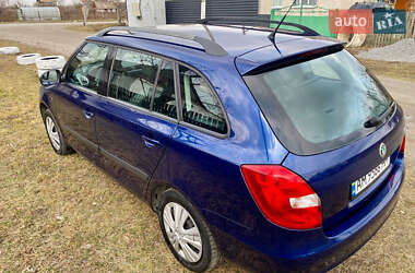 Универсал Skoda Fabia 2009 в Житомире