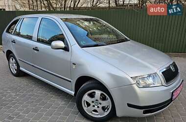 Універсал Skoda Fabia 2002 в Кам'янець-Подільському