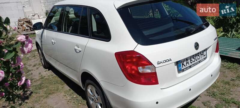 Універсал Skoda Fabia 2013 в Києві