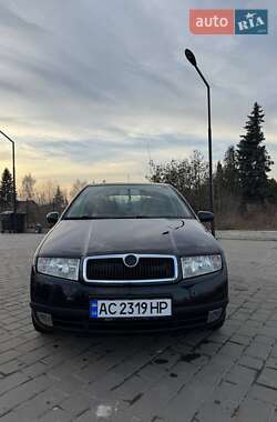 Хетчбек Skoda Fabia 2002 в 