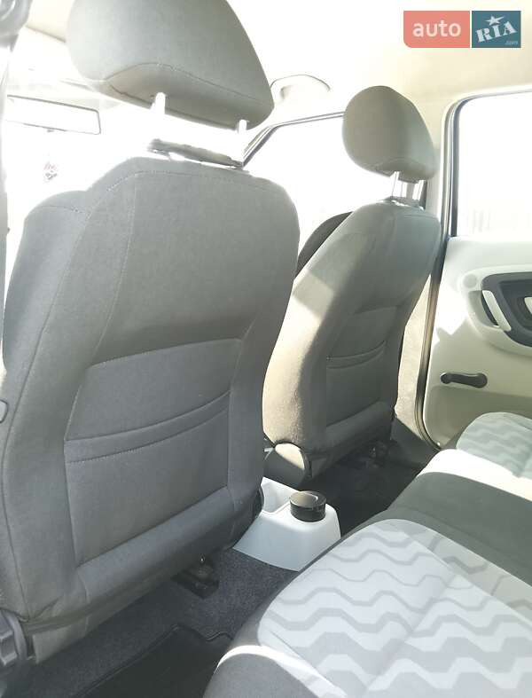 Хетчбек Skoda Fabia 2008 в Тернополі