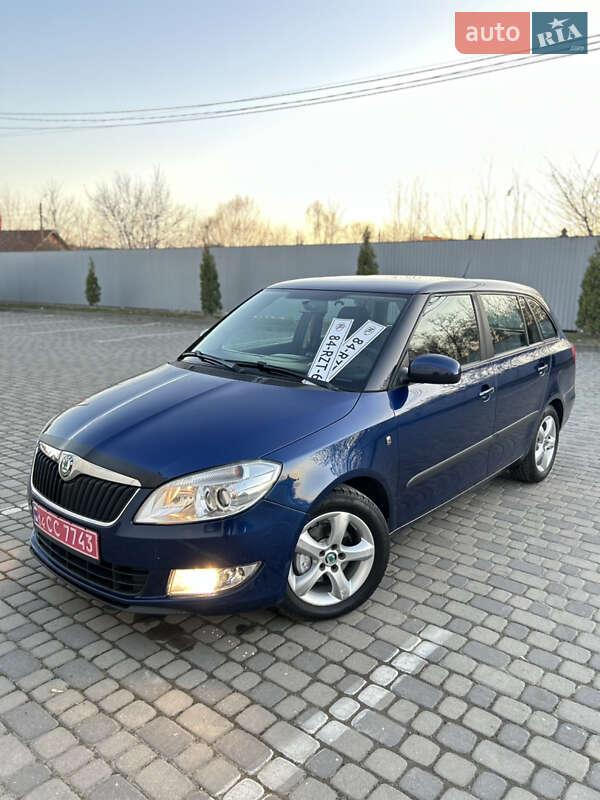 Універсал Skoda Fabia 2010 в Івано-Франківську