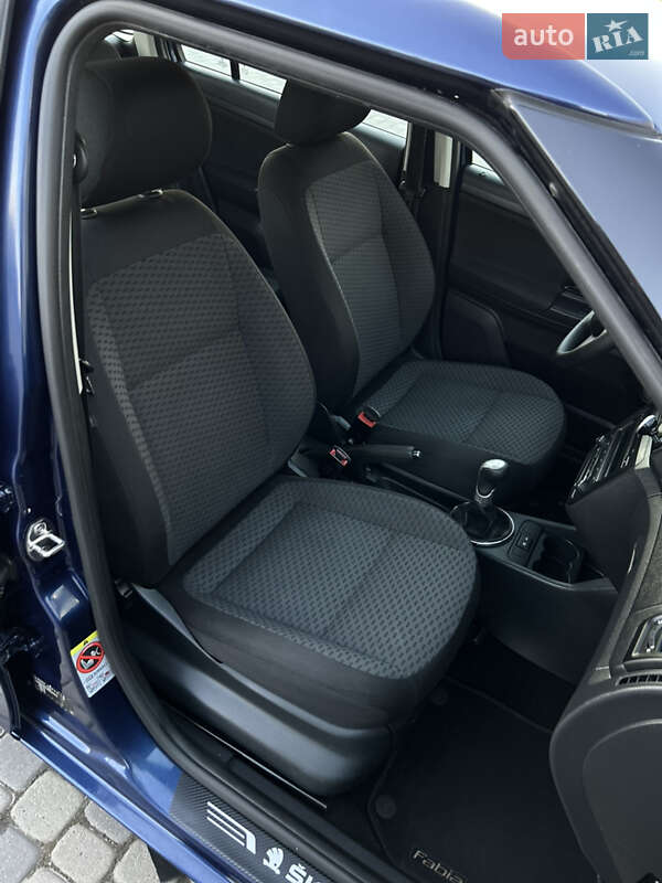 Універсал Skoda Fabia 2010 в Івано-Франківську