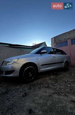 Универсал Skoda Fabia 2011 в 